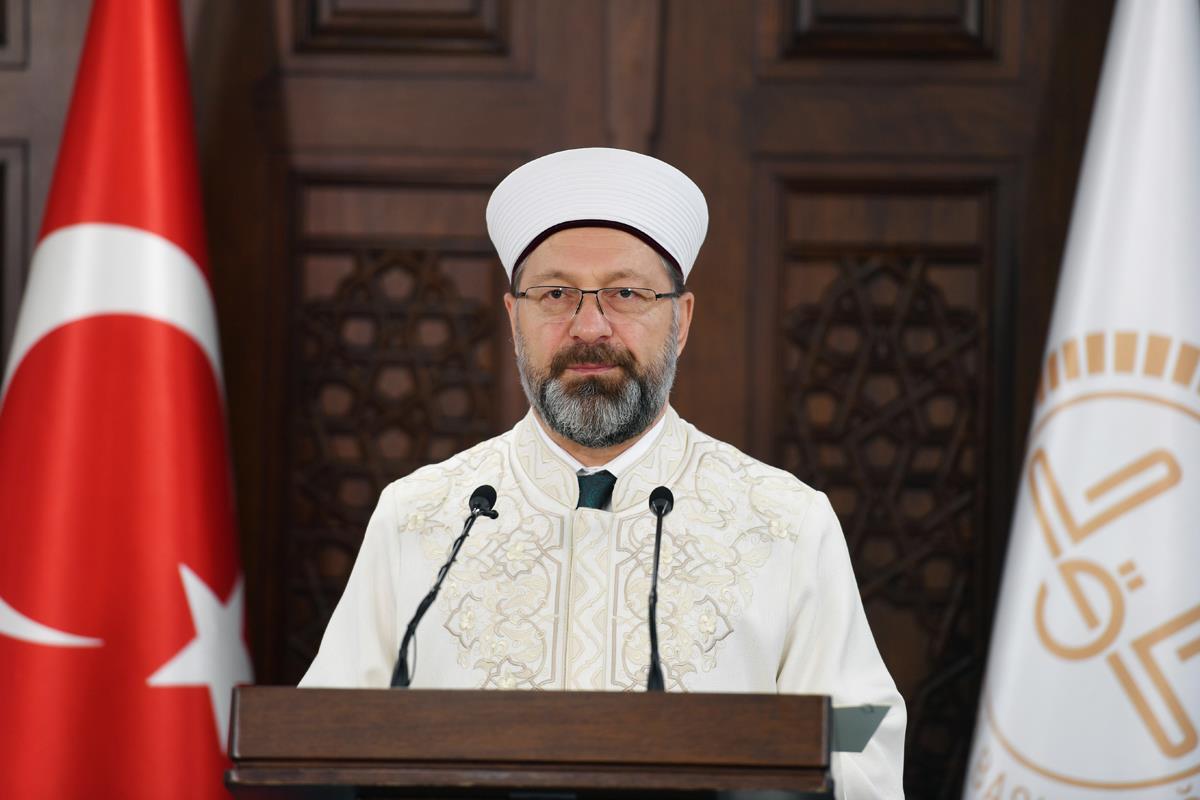 Diyanet’ten Tatil Anlayışına Sert Uyarı: “Dinimizde Yeri Yoktur” 54 Diyanet