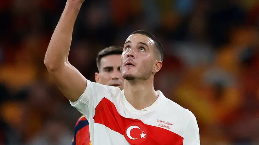 Deniz Gül Kimdir, Aslen Nereli? Deniz Gül Hangi Takımda Oynuyor ve Mevkisi Ne? İşte Genç Yıldız Hakkında Merak Edilen Her Şey 71 image 96