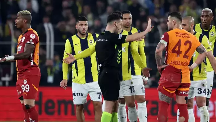 DERBİ MAÇI İÇİN GERİ SAYIM | FB-GS DERBİ MAÇI MUHTEMEL 11'LER! Fenerbahçe-Galatasaray derbi maçı bu akşam saat kaçta, hangi kanalda? İşte derbinin tarihçesi ve son durum 57 image 2